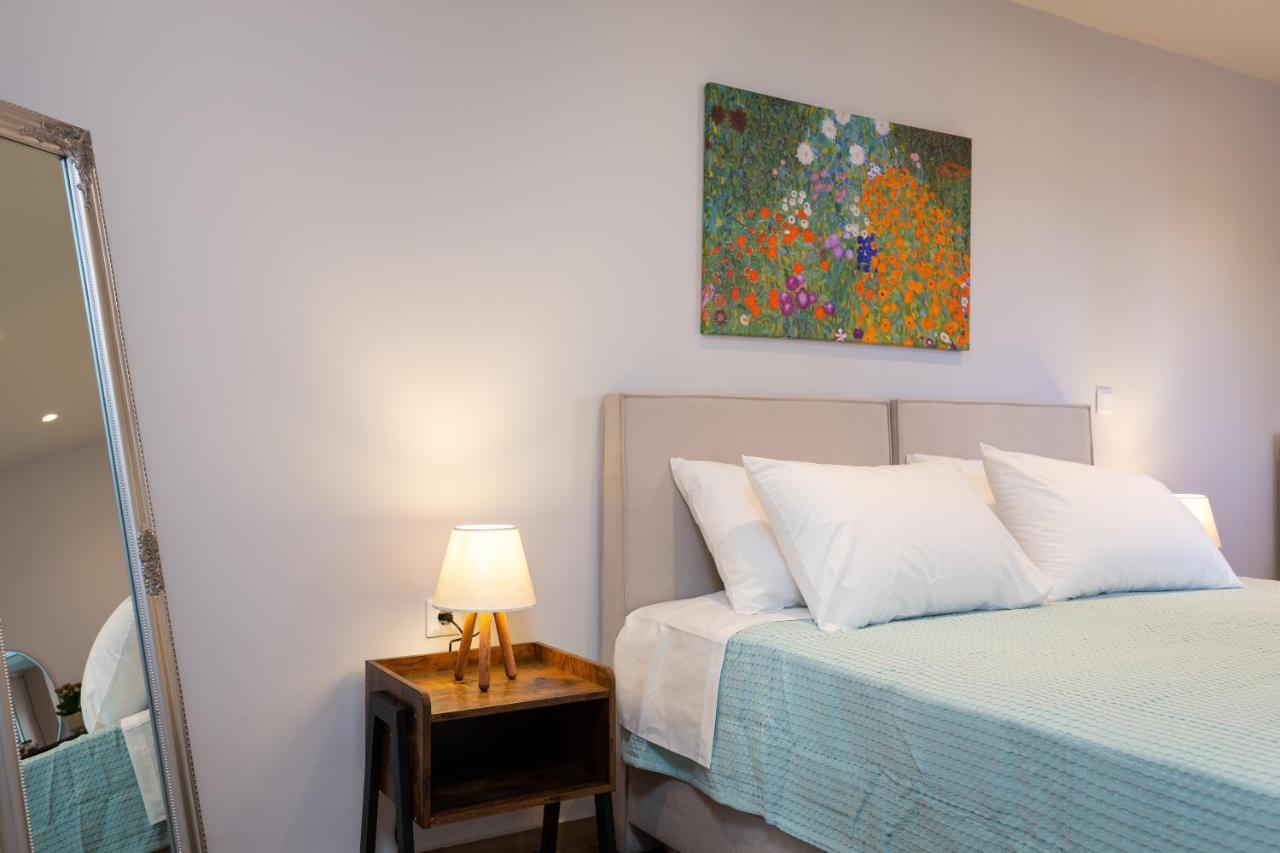Nightingale Villa & Suites Corfu Gazátika Exteriör bild